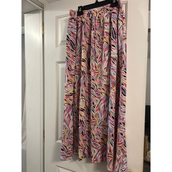 NILOUFO Dresses & Skirts - NILOUFO Abstract Print Maxi Skirt